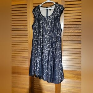 Liz Claiborne Blue and Beige Dress
